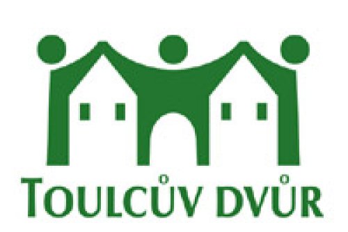 Den stromů v Toulcově dvoře