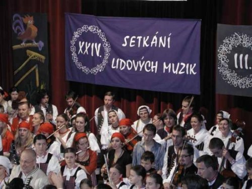 Setkání lidových muzik v Praze