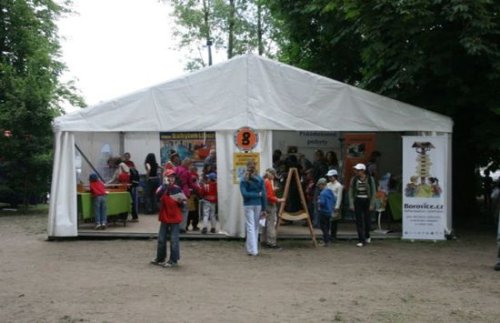 V pražském Bambiriádním městečku vyrostla i Borovice