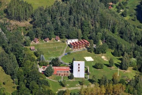 Borovice na Borovici: Vyzkoušeli jsme léčitelské kruhy na Borovici Lites