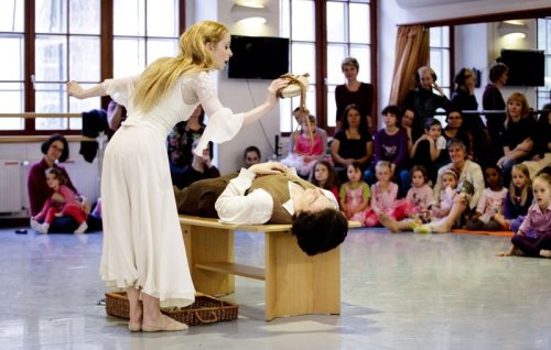 Balet Národního divadla zve děti do „baletní kuchyně“