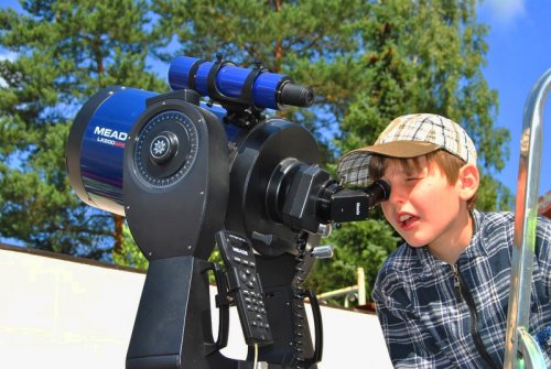 Astronomické pořady pro školy a skupiny