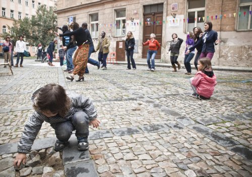 Obyvatelé čtyř měst o víkendu rozproudí život v ulicích